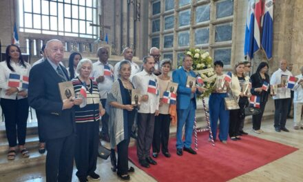 Efemérides Patrias realiza acto de recordación en el 53 aniversario de la muerte del héroe Francisco Alberto Caamaño