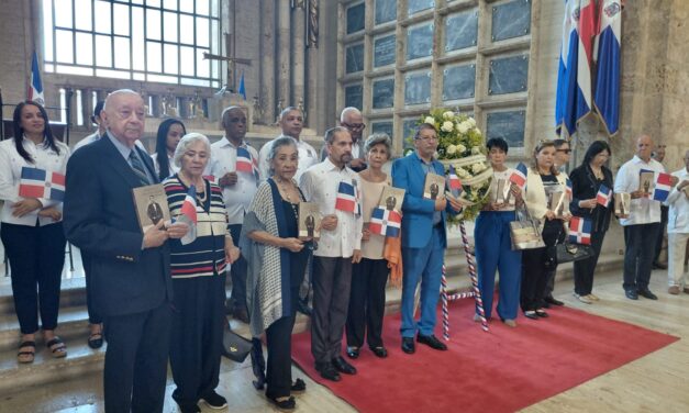 Efemérides Patrias realiza acto de recordación en el 53 aniversario de la muerte del héroe Francisco Alberto Caamaño