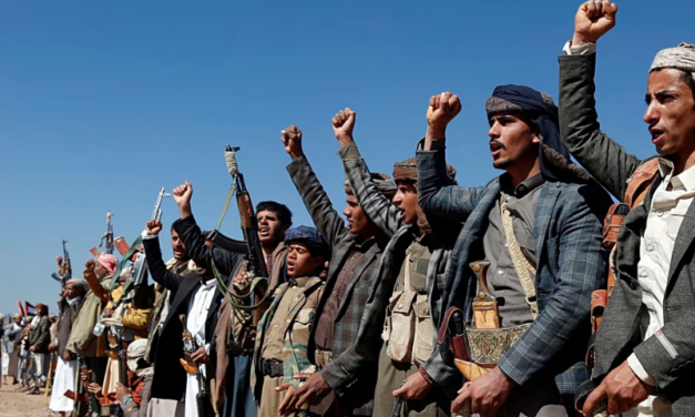 Los hutíes, respaldados por Irán, reivindican un ataque con misiles contra Israel.