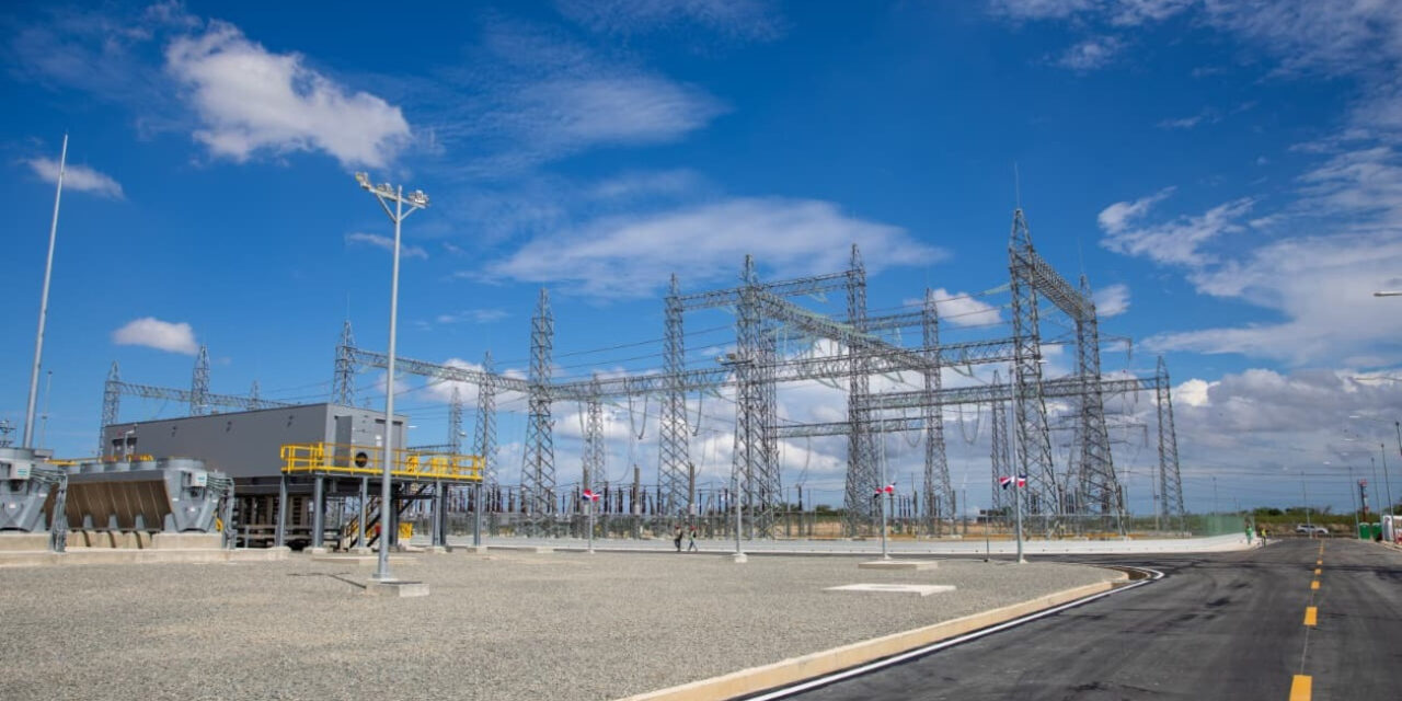 La termoeléctrica de Manzanillo fortalece el sistema eléctrico y es de las más modernas del Caribe