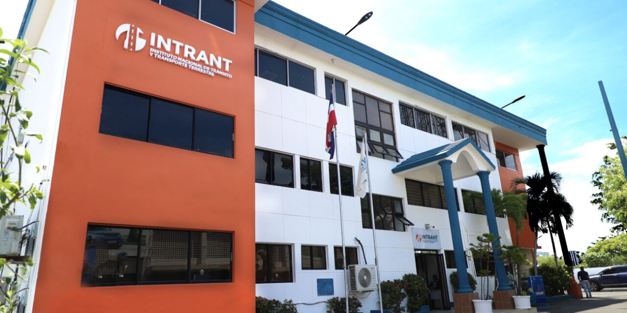 INTRANT activa citas en línea para licencias y acelera la digitalización del trámite en RD