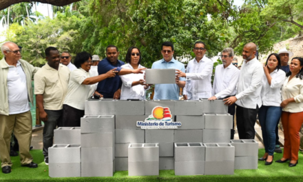 Ministerio de Turismo deja iniciadas varias obras en Barahona y Bahoruco