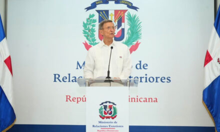 Gobierno dominicano dispone que ingresos consulares pasen al Estado como parte de la reforma estructural