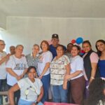 Mujeres Sembrando Futuro en los Niños