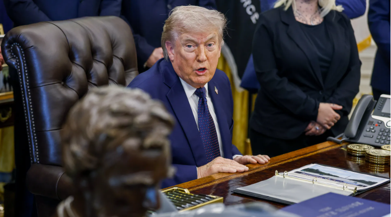 Trump se reúne con CEOs del sector petrolero mientras la guerra con Irán impulsa el aumento de precios