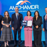 Primera dama Raquel Arbaje resalta las alianzas y la corresponsabilidad como claves para el desarrollo en almuerzo de AMCHAMDR
