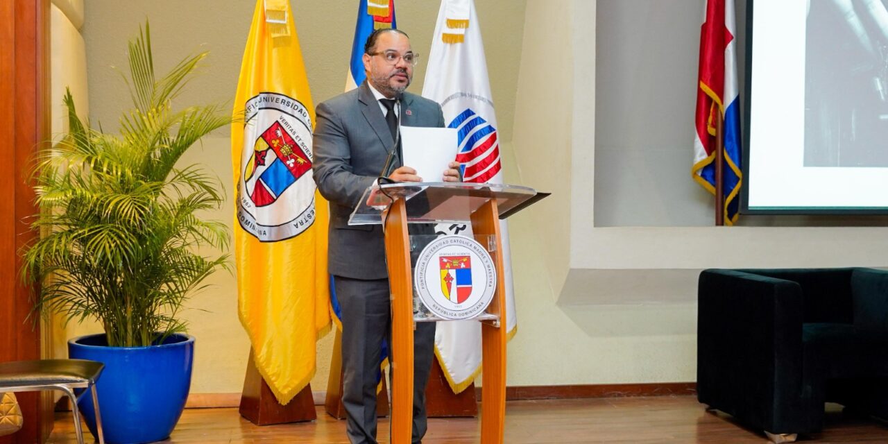 Defensor del Pueblo impulsa diálogo sobre adicciones y salud mental