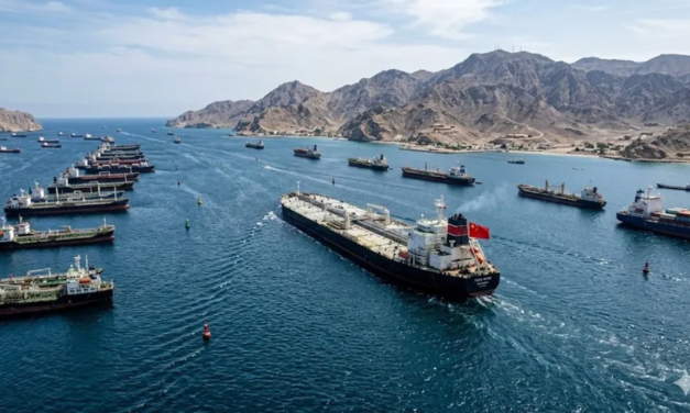 El tráfico petrolero de Hormuz aumenta tras el acuerdo entre Estados Unidos e Irán