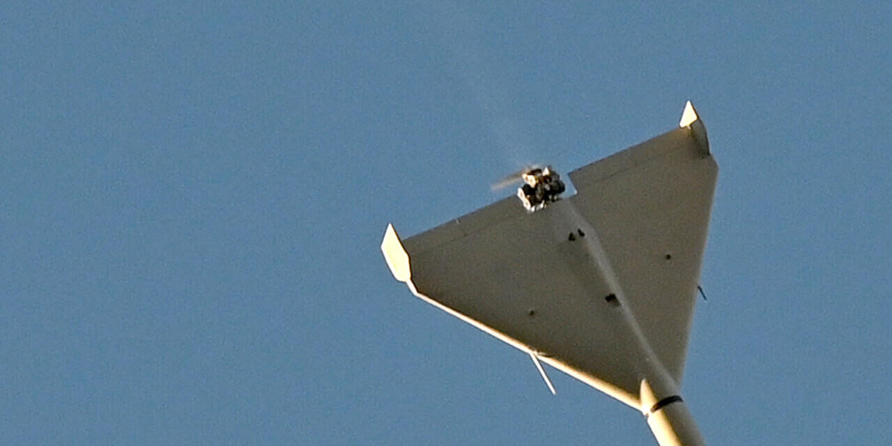 EE.UU: Jeb Bush advierte sobre la flota de drones iraníes de Cuba