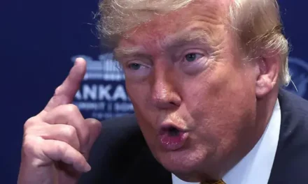 Trump dice que Estados Unidos se está preparando para más ataques contra Irán