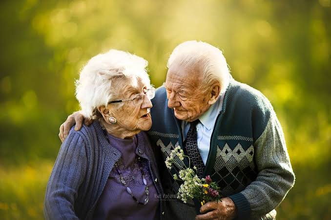 Teóricamente, los humanos podían vivir hasta 156 años, según un estudio ruso