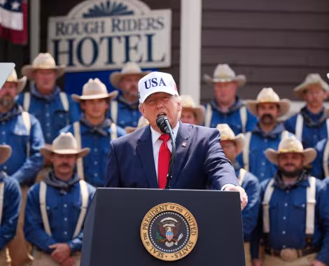 EE.UU: Trump pide que se retome el espíritu que construyó Estados Unidos.