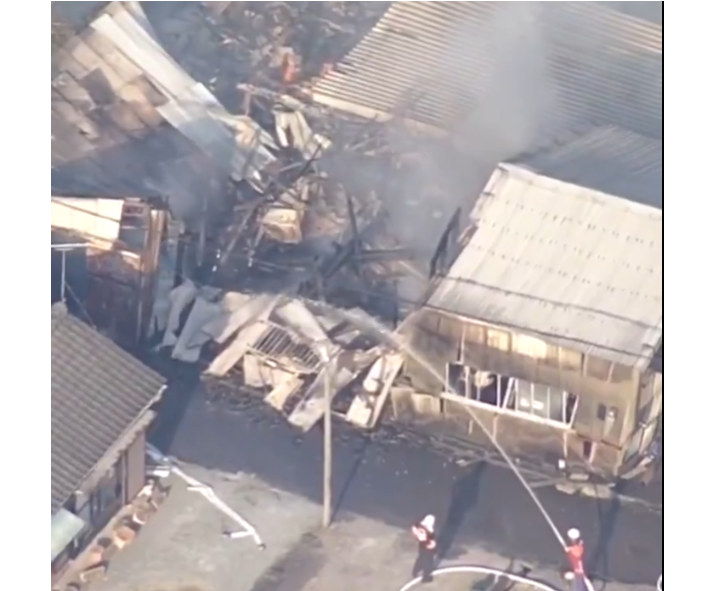 Un poderoso terremoto de 7,1 devasta el sur de Japón, y se teme que decenas estén atrapados