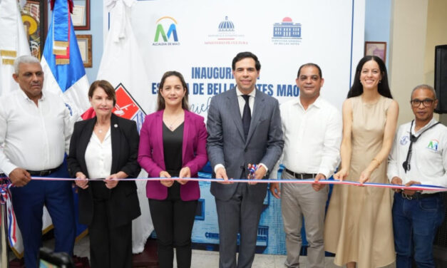Roberto Ángel Salcedo, Ministro de Cultura inauguró un nuevo espacio para la formación de jóvenes talentos en la provincia Valverde