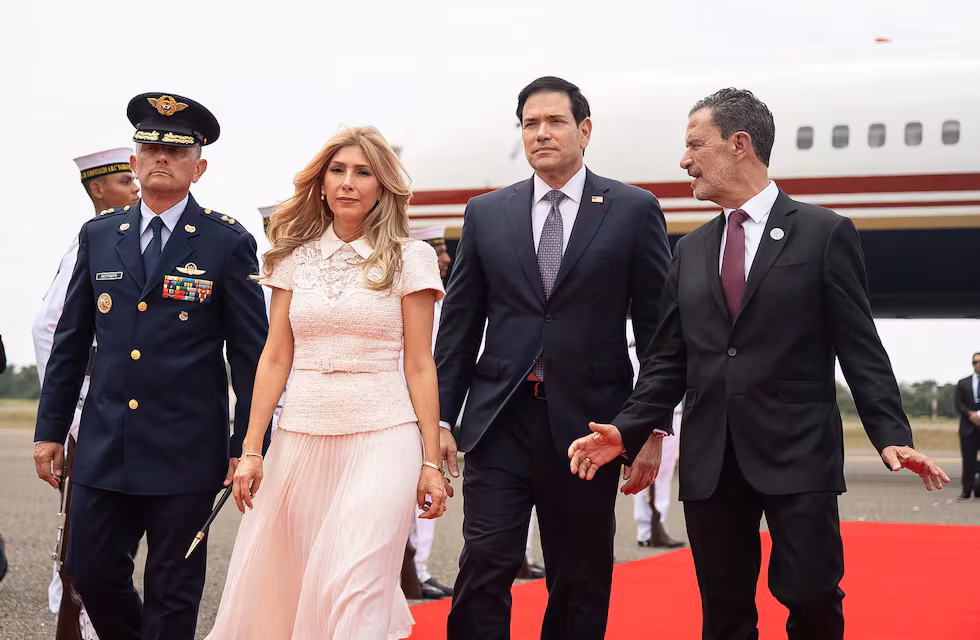Colombia: Marco Rubio aterrizó en Barranquilla para reunirse con el presidente Abelardo De La Espriella.